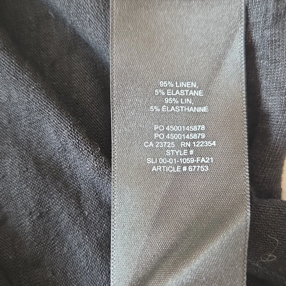 4/$20 Babaton Black Crew Neck Tee - Picture 4 of 5